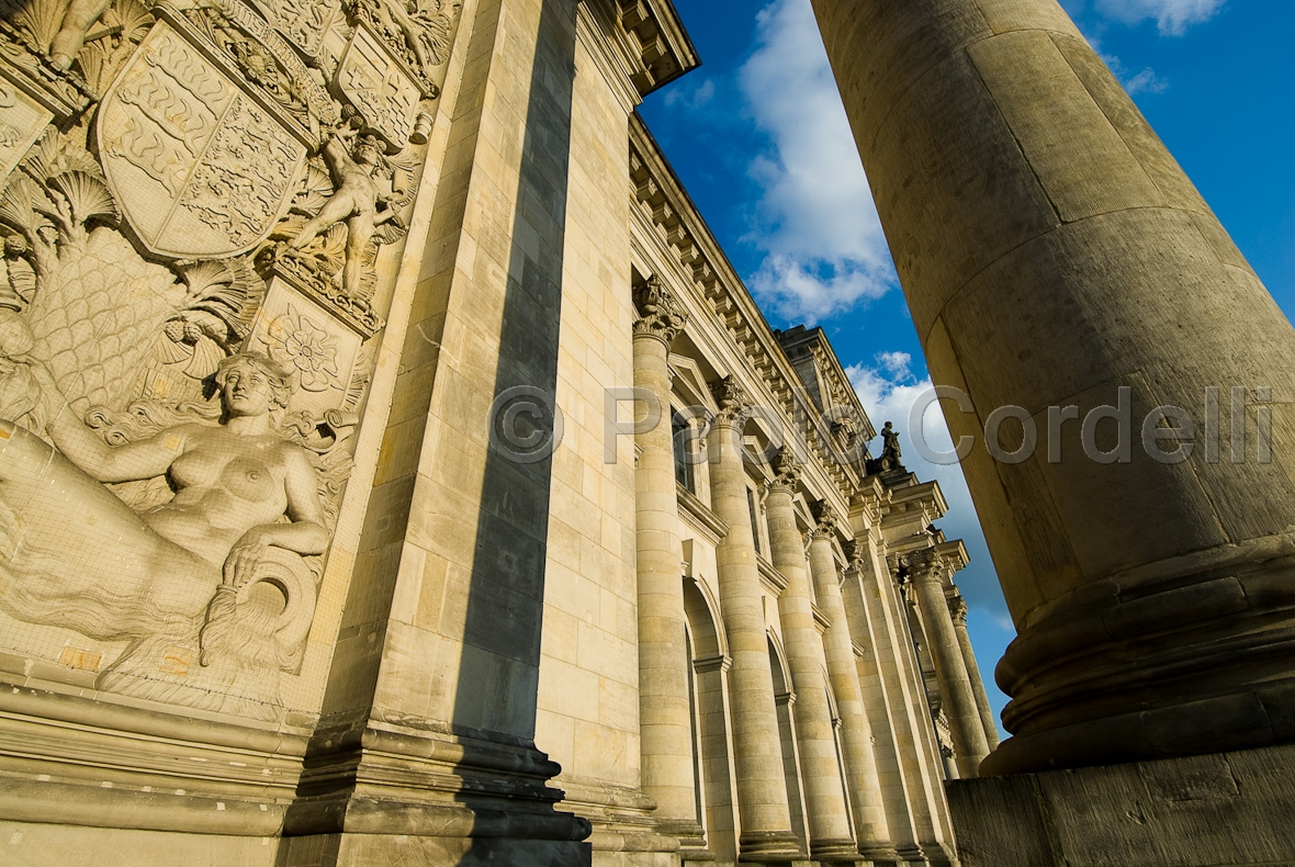 Reichstag building, Berlin, Germany
 (cod:Berlin 42)